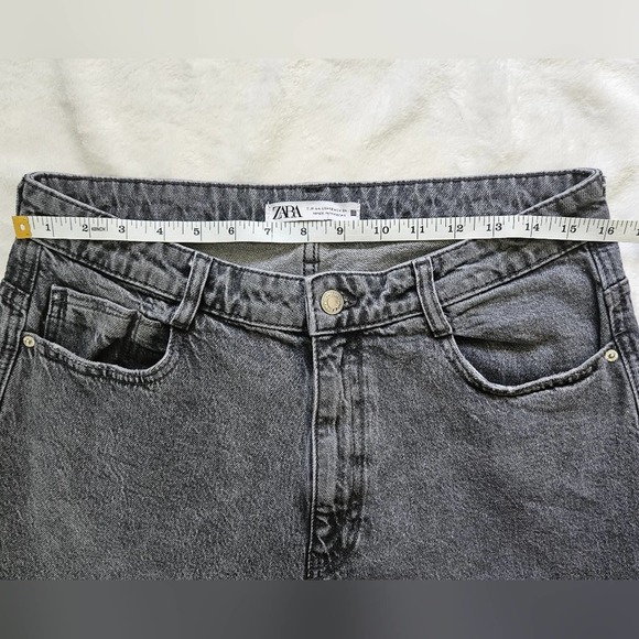 Zara High Rise Mom Jeans Washed Out Black Size 12 - Picture 5 of 10